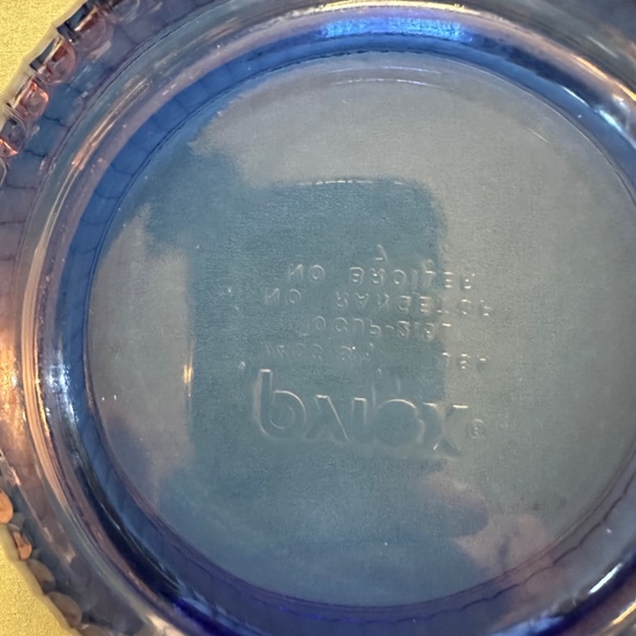 Vintage Blue Pyrex Mixing Bowl 8.5" - Picture 2 of 2